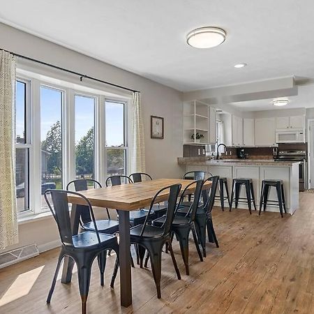 Roomy 5 Bed 3 Bath Fire Place Large Outdoor Space 래피드시티 외부 사진