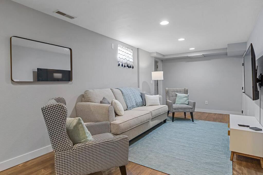 Roomy 5 Bed 3 Bath Fire Place Large Outdoor Space 래피드시티 외부 사진