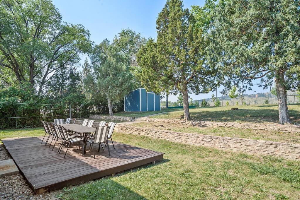 Roomy 5 Bed 3 Bath Fire Place Large Outdoor Space 래피드시티 외부 사진